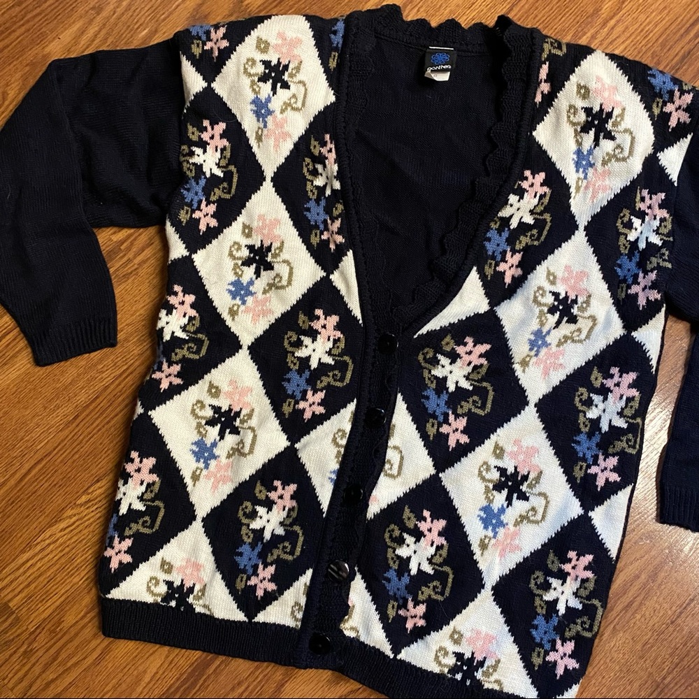 Vintage 90’s Preppy Cardigan Sweater Diamond Print Long Sleeve Coat of Arms Top